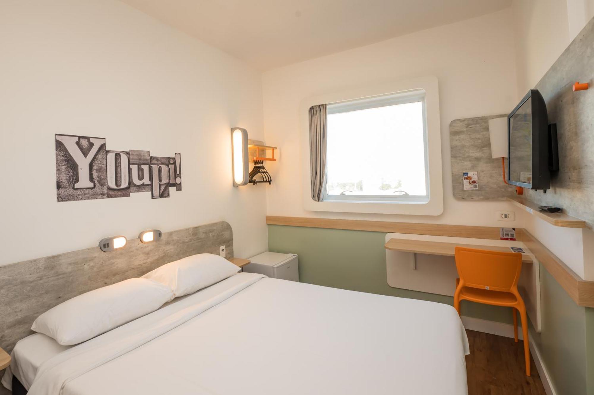 Ibis Budget Campinas Aquidaban Exterior foto